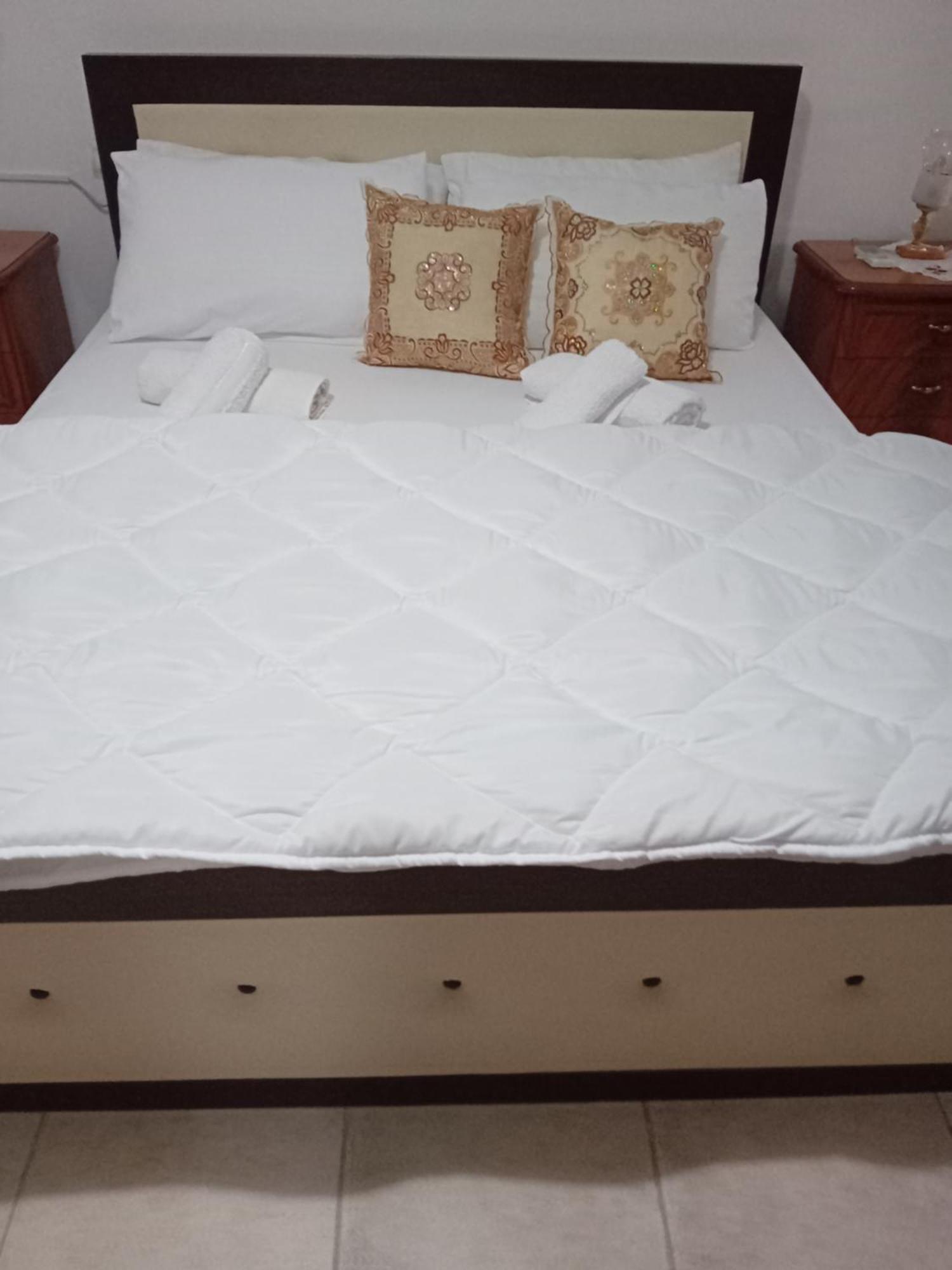 Olivia Guesthouse Gjirokastër المظهر الخارجي الصورة