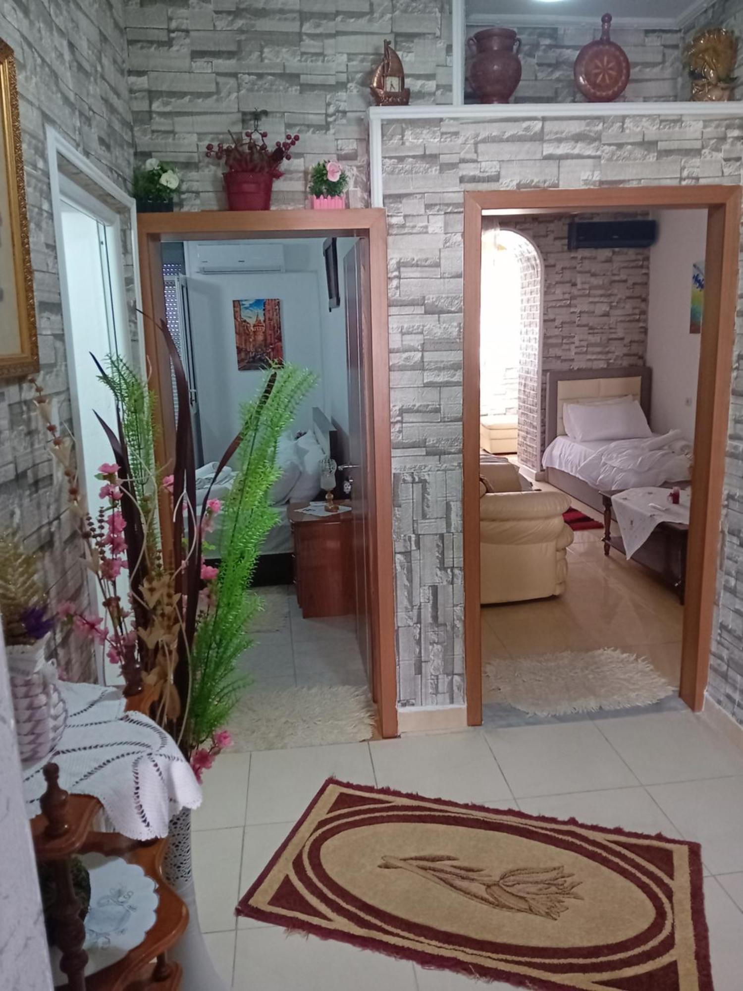 Olivia Guesthouse Gjirokastër المظهر الخارجي الصورة