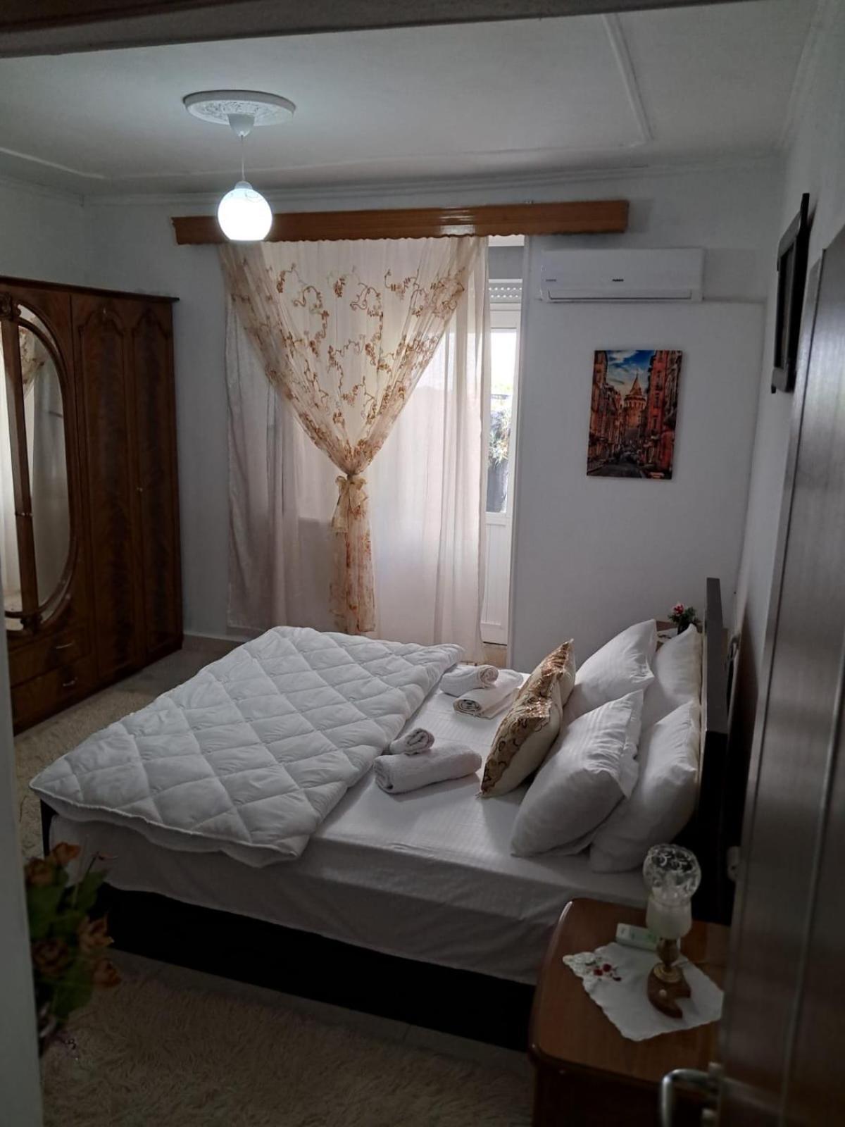 Olivia Guesthouse Gjirokastër المظهر الخارجي الصورة