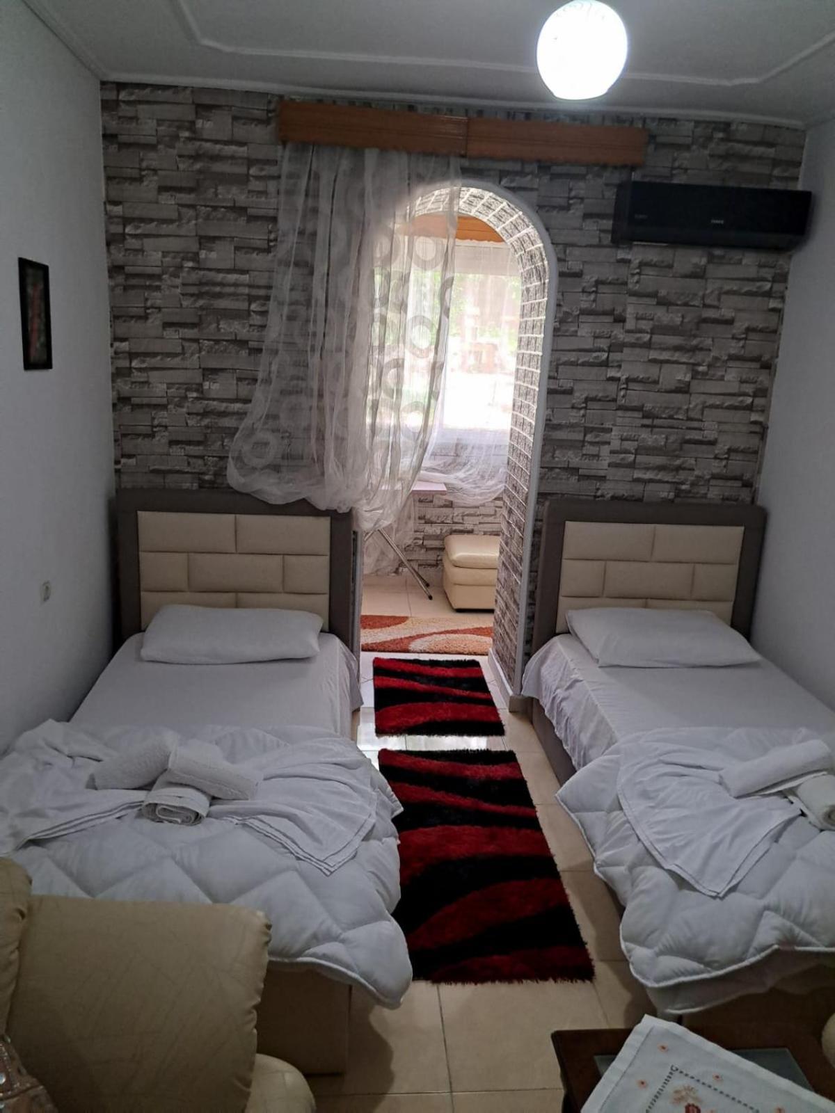 Olivia Guesthouse Gjirokastër المظهر الخارجي الصورة