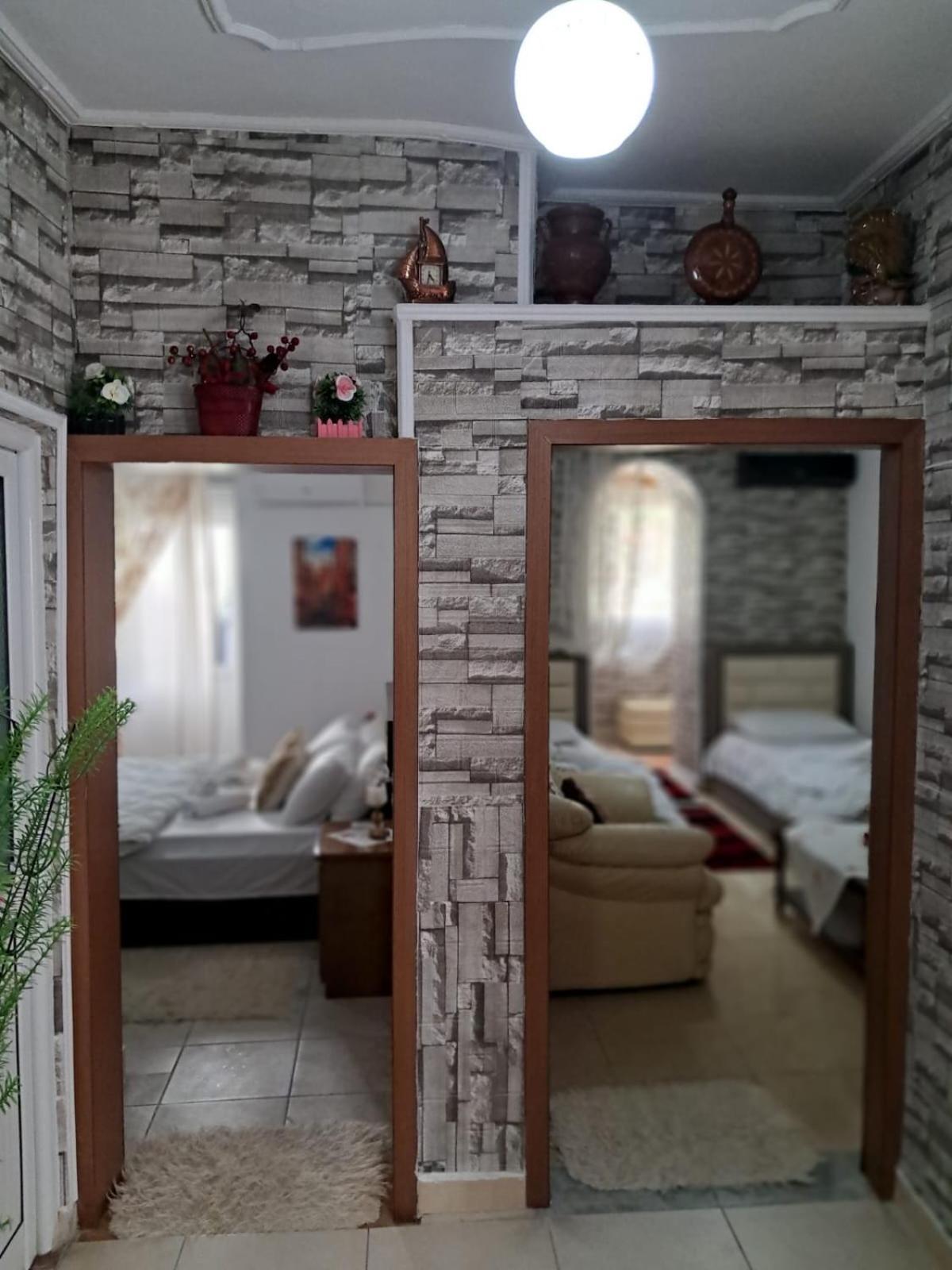 Olivia Guesthouse Gjirokastër المظهر الخارجي الصورة
